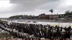 Yaas Cyclone Update: নয়াচরে ত্রাণশিবিরেও জল থৈথৈ, কাকদ্বীপে নামতে শুরু করল মুড়িগঙ্গার জল