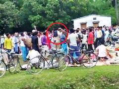 Bihar Lockdown: समस्तीपुर के उजियारपुर में हाट बंद कराने गई पुलिस को भीड़ ने खदेड़ा, ग्रामीणों ने चलाया पत्थर