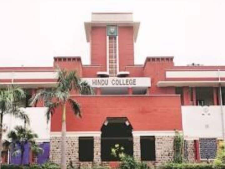 दिल्ली यूनिवर्सिटी के हिंदू कॉलेज के प्रोफेसर की कोरोना संक्रमण से मौत