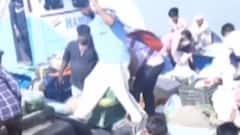 બેટ દ્વારકામાં સાત દિવસથી વીજળી ગુલ,કાળઝાળ ગરમીમાં શેકાઈ રહ્યાં છે સ્થાનિકો,જુઓ વીડિયો