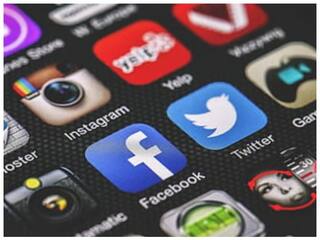 Facebook और Twitter का इस्तेमाल करते हैं तो पढ़ें ये खबर, अब होने जा रहे हैं ये बदलाव