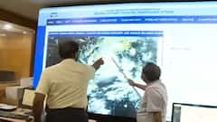 Top Headlines: Cyclone Yaas to make a landfall between 10 to 11 am today