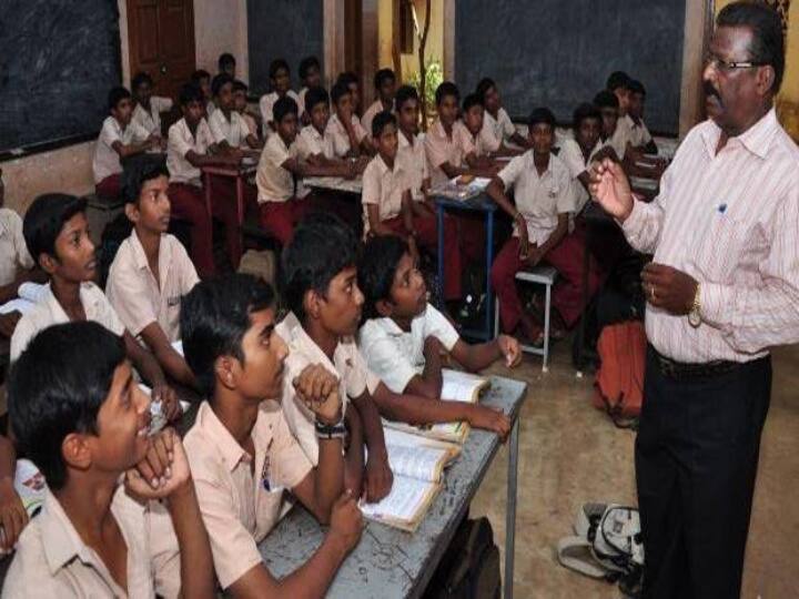 Gujarat Govt give id card to govt and granted schools teachers ગુજરાતની સરકારી-ગ્રાન્ટેડ સ્કૂલોના શિક્ષકો માટે રૂપાણી સરકારની મોટી જાહેરાત, જાણો સરકાર શું આપશે ? 