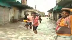 Yaas Cyclone Update: আদি গঙ্গার জলস্তর বেড়ে চেতলায় বাড়ির মধ্যেও ঢুকল নদীর জল