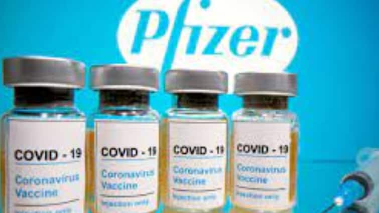 Pfizer informs Govt of India that its COVID19 vaccine is suitable for all aged 12 & above, & can be storied at 2-8 degrees for over a month. দ্বাদশোর্ধ্বদের প্রয়োগ করা যাবে ফাইজার, কেন্দ্রকে জানাল সংস্থা