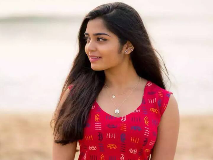 96 படத்தில் நடித்ததற்காக சிறந்த அறிமுக நடிகை என்ற தலைப்பில் எடிசன் விருதுகள் மற்றும் SIIMA விருதுகளுக்கு கௌரி நாமினேட் செய்யப்பட்டார்.