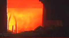 Fire at Hosiery Factory: ১৬ ঘণ্টা পর গেঞ্জি কারখানা ও ওষুধের গুদামে ফের দাউ দাউ করে জ্বলে উঠল আগুন!