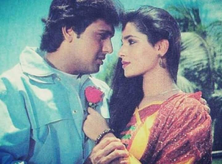 गोविंदा की मानें तो नीलम बेहद पढ़ी-लिखी थीं, मृदुभाषी थीं और रिच फैमिली से ताल्लुक रखती थीं. जबकि गोविंदा खुद को नीलम के सामने एक देहाती मानते थे. ख़बरों की मानें तो जैसे-जैसे गोविंदा और नीलम ने फ़िल्में की यह दोनों एक-दूसरे के नज़दीक आते गए. आपको बता दें कि इस बीच गोविंदा का रिश्ता सुनीता के साथ तय होना था लेकिन एक्टर का दिल नीलम पर आ चुका था.