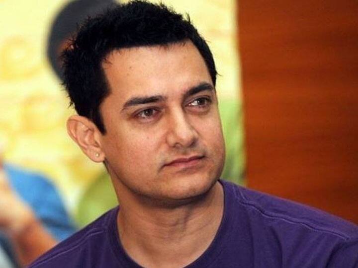 आमिर खान(Aamir Khan) - देश के सर्वश्रेष्ठ अभिनेताओं में से एक आमिर खान ने अपनी शिक्षा कई स्कूलों से की जिनमें शामिल हैं - जेबी पेटिट स्कूल, मुंबई; सेंट ऐनी हाई स्कूल, बांद्रा, मुंबई बॉम्बे स्कॉटिश स्कूल, माहिम और मुंबई. उन्होंने जल्द ही महसूस किया कि पढ़ाई उनके लिए थी और उन्होंने फिल्मों में अभिनय शुरू करने के लिए स्कूल छोड़ दिया. आमिर खान केवल 12वीं पास ही हैं. आज वो बॉलीवुड के मिस्टर परफेक्शनिस्ट हैं.