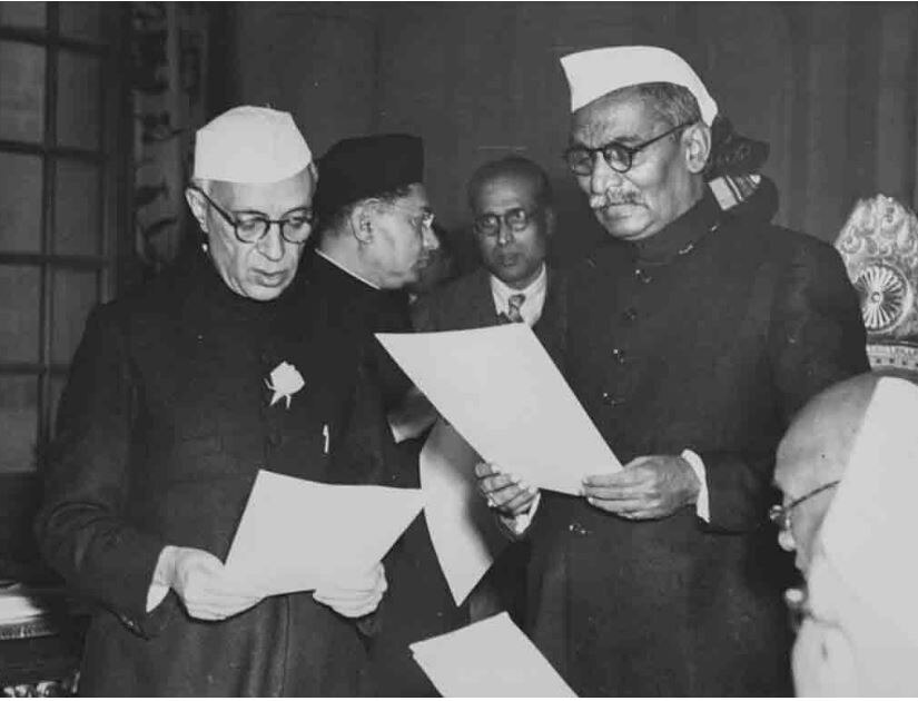 Jawahar Lal Nehru Death Anniversary: आजाद भारत के पहले प्रधानमंत्री की दौड़ में आगे थे पटेल, लेकिन महात्मा गांधी की बदौलत नेहरू को मिली सत्ता, जानिए पूरी कहानी