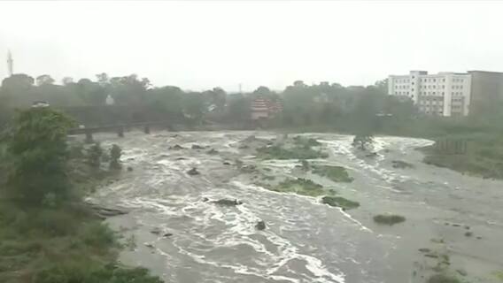 Cyclone Yaas का बिहार-झारखंड में दिख रहा असर, रांची और पटना में जोरदार बारिश