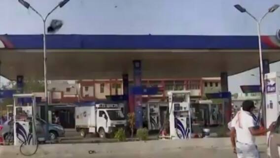 कोरोना और महंगाई की दोहरी मार से जूझते आम आदमी का दर्द | इंडिया चाहता है