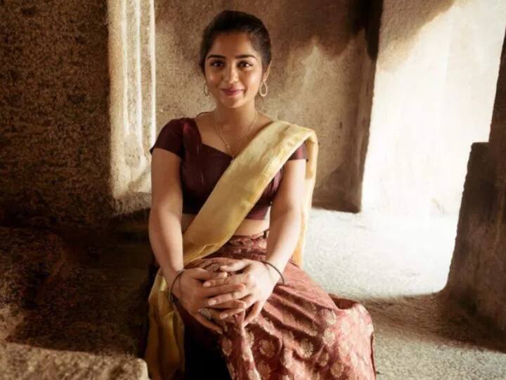 இவ்வாண்டு தொடக்கத்தில் வெளியான பிரபல நடிகர் தனுஷின் கர்ணன் திரைப்படத்தில் பொழில் என்ற கதாபாத்திரத்தில் மிக நேர்த்தியாக நடித்திருந்தார் கௌரி.