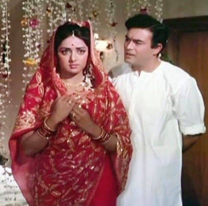 वहीं, हेमा के इनकार से संजीव कुमार इतने दुखी थे कि उन्होंने ताउम्र कुंवारे रहने की ठान ली और किसी से भी शादी नहीं की. एक्ट्रेस सुलक्षणा पंडित ने उन्हें शादी के लिए प्रपोज किया था लेकिन संजीव नहीं माने. 1985 में हार्टअटैक से उनका निधन हो गया था.