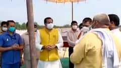 Pilibhit : जल शक्ति मंत्री ने बाढ़ प्रभावित इलाकों का किया दौरा, SDM को दिए अहम निर्देश