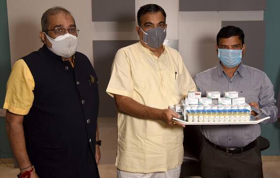 Wardha : वर्ध्यातील जेनेटिक लाईफ सायन्सच्या ब्लॅक फंगसवरील इंजेक्शनचे सोमवारपासून वितरण Wardha : वर्ध्यातील जेनेटिक लाईफ सायन्सच्या ब्लॅक फंगसवरील इंजेक्शनचे सोमवारपासून वितरण