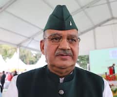 वैक्सीन पर मंत्री Ganesh Joshi का बयान, जून में प्रदेश को मिलेगी वैक्सीन की बड़ी खेप | Uttarakhand