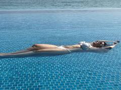 Minissha Lamba की बिकिनी फोटो होती है जमकर वायरल, फैंस करते हैं खूब तारीफ