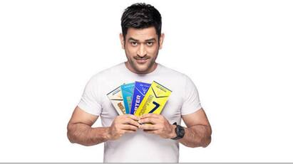 Beer product under the name of Dhoni தோனியை நினைவூட்டும் ‛காப்டர் 7’  பீருக்கு பேரு இது!
