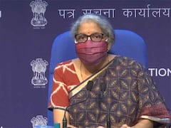 Income Tax की नई वेबसाइट में आ रही दिक्कतों पर नाराज हुईं वित्त मंत्री Nirmala Sitharaman