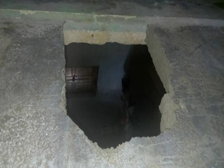 coimbatore tasmac shop robbery by putting a hole at the wall கோயம்புத்தூர் டாஸ்மாக் கடையில் லலிதா ஜுவல்லரி பாணியில் கொள்ளை