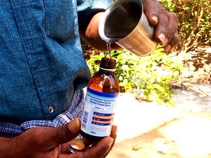 lockdown Citizens who are deprived of alcohol பஞ்சர் சொல்யூசன்.. இருமல் மருந்து..  ஊரடங்கில் மது கிடைக்காமல் வழிமாறும் மதுக்குடிப்போர்!