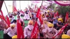 ਜਲ ਸਪਲਾਈ ਅਤੇ ਸੈਨੀਟੇਸ਼ਨ ਕੰਟਰੈਕਟ ਵਰਕਰਜ਼ ਯੂਨੀਅਨ ਵਲੋਂ ਤ੍ਰਿਪਤ ਬਾਜਵਾ ਦੀ ਰਿਹਾਇਸ਼ ‘ਤੇ ਧਰਨਾ