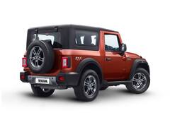 Mahindra Thar के इस वेरिएंट को मिल रहा जबरदस्त रेस्पॉन्स, जानें अब तक कितनी हुई बुकिंग