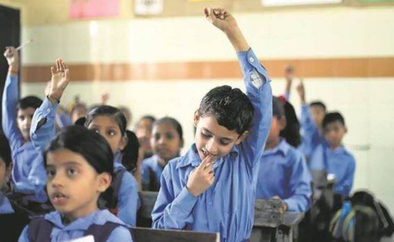 school administrators not to charge fees for students who have lost parents in covid19 Ahemdabad: કોરોનામાં માતા-પિતા ગુમાવનારા વિદ્યાર્થીઓની ફી નહીં લેવાનો શાળા સંચાલકોનો નિર્ણય