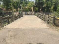 மயிலாடுதுறை: நவீன தீண்டாமை.. இரட்டை குவளை போன்று இரட்டை பாலம்..!