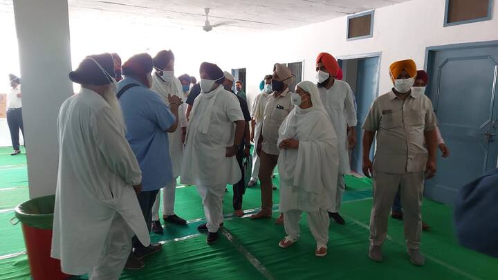 ਇਸ ਹਸਪਤਾਲ ਦਾ ਉਦਘਾਟਨ ਕਰਨ ਅਕਾਲੀ ਦਲ ਦੇ ਪ੍ਰਧਾਨ ਸੁਖਬੀਰ ਬਾਦਲ ਅਤੇ SGPC ਪ੍ਰਧਾਨ ਬੀਬੀ ਜਗੀਰ ਕੌਰ ਪਹੁੰਚੇ।