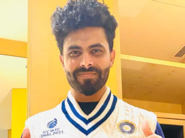 Ravindra Jadeja Unveils India's Retro Jersey For Ind vs NZ WTC Final 2021 Ravindra Jadeja Unveils India's Retro Jersey For Ind vs NZ WTC Final 2021