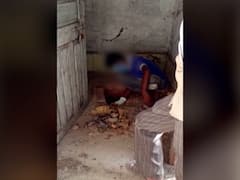 विलगीकरण कक्षात कोरोनाबाधित रुग्ण असताना शाळकरी मुलाकडून स्वछतागृहांची साफसफाई, बुलढाण्यातील प्रकार