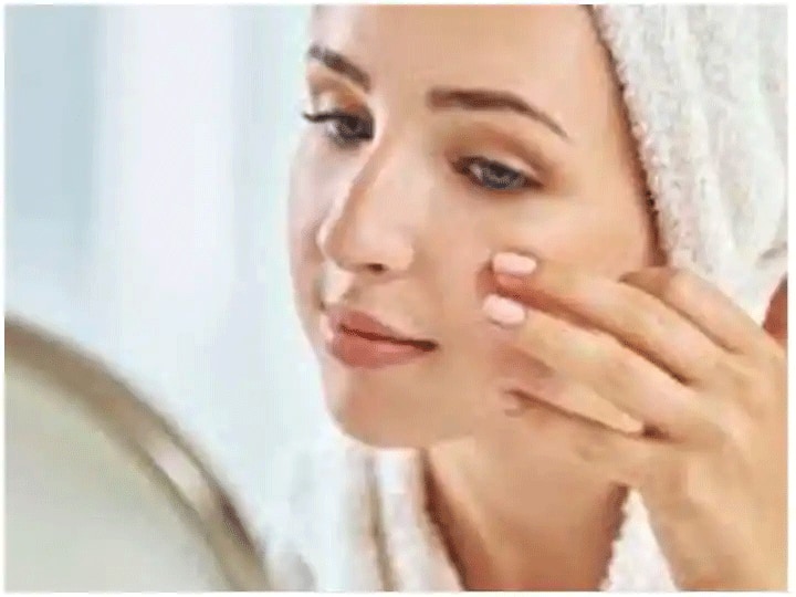 Skin Care Tips: बारिश में खिली-खिली त्वचा पाने के लिए इस्तेमाल करें पुदीना वॉटर, पिंपल्स से मिलेगा छुटकारा