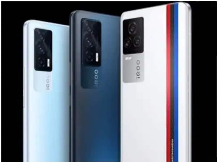 iqoo 7 5g series smartphone got tremendous demand became the best selling 5g smartphone in august Samsung અને Xiaomi ને પાછળ છોડી આ કંપીના 5G સ્માર્ટફોન લોકોને પસંદ પડી રહ્યા છે, થયું ધૂમ વેચાણ