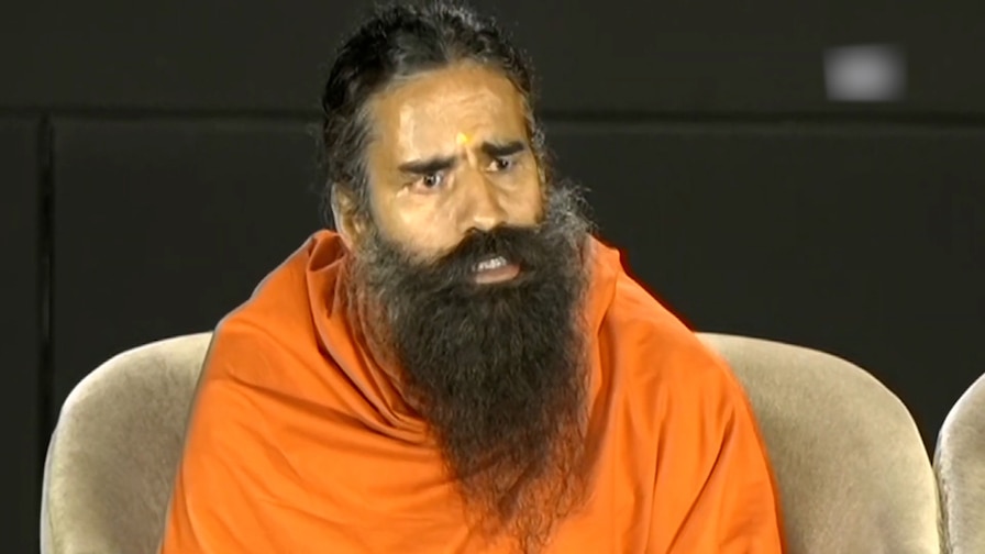 Yoga Guru Baba Ramdev Exclusive Interview With Abp News On Allopathy  Remarks Controversay | Xclusive: बाबा रामदेव ने कहा- मैं एलोपैथी और  डॉक्टरों के खिलाफ नहीं, मेरी लड़ाई ड्रग माफिया से