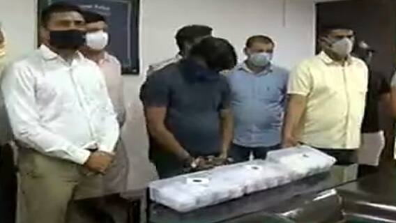 Gandhinagar: માણસા પોલીસે 30 લાખની નકલી નોટ સાથે આરોપીની કરી ધરપકડ