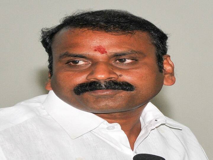 BJP leader L Murugan has questioned whether the school education minister can take responsibility for sexual harassment in government schools ”அரசுப்பள்ளியில் நடக்கும் பாலியல் தொல்லைக்கு அமைச்சர் அன்பில் மகேஷ் பொறுப்பா?” - எல்.முருகன்