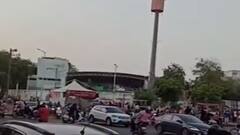 અમદાવાદમાં રજાના દિવસે તૂટ્યા કોરોનાના નિયમ, જુઓ વિડીયો