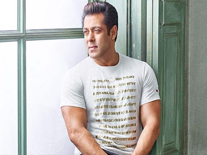 Salman Khan is all set to announce two new big-budget movies know names Salman Khan News: बॉलीवुड के 'दबंग खान' कर सकते हैं बड़े बजट की दो नई फिल्मों की घोषणा, जानिए डिटेल्स