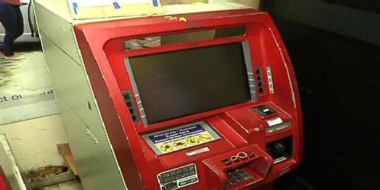 Three teams of police have crossed over to others State to investigate ATM fraud in Kolkata কলকাতায় এটিএম প্রতারণার তদন্তে ভিন রাজ্যে পাড়ি পুলিশের ৩ দলের