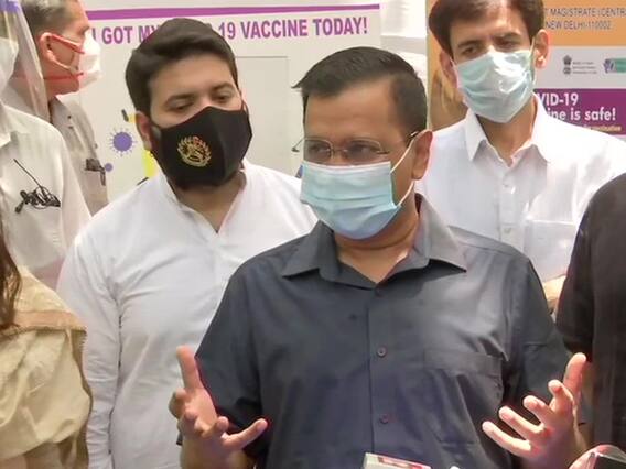 दिल्ली: सीएम केजरीवाल ने पत्रकारों और उनके परिवार के लिए की कोविड टीकाकरण केंद्र की शुरुआत दिल्ली: सीएम केजरीवाल ने पत्रकारों और उनके परिवार के लिए की कोविड टीकाकरण केंद्र की शुरुआत
