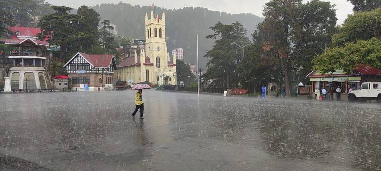 Rain in Shimla: Shimla rains with hail, pleasant weather Rain in Shimla: ਸ਼ਿਮਲਾ 'ਚ ਗੜੇਮਾਰੀ ਨਾਲ ਬਾਰਸ਼, ਮੌਸਮ ਹੋਇਆ ਖੁਸ਼ਨੁਮਾ