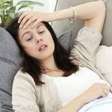 શ્વાસ લેવાામં તકલીફ, હોઠ કે ચહેરાનું પીળું પડી જવું, ભ્રમની સ્થિતિનો અનુભવ થવો, છાતીમાં સતત દુખાવો થવો, બોલવામાં પરેશાની થવી, બોલવાામાં તકલીફ થવી કે, ઊંઘની સ્થિતિ બની રહેવી જેવા લક્ષણો ઇમરજન્સીની સ્થિતિના સંકેત આપે છે.