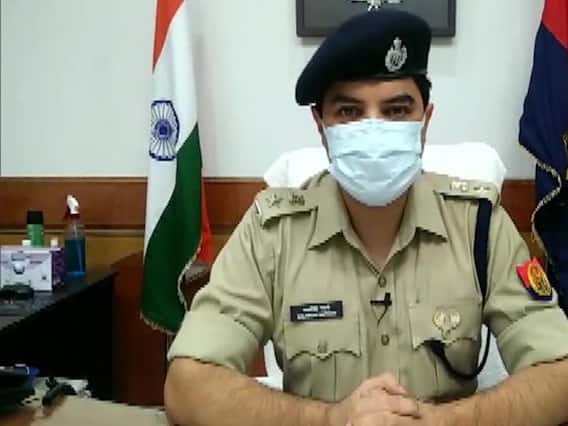 Aligarh: जहरीली शराब कांड में अबतक 33 गिरफ्तार, तीन हिस्ट्रीशीटर भी दबोचे गये Aligarh: जहरीली शराब कांड में अबतक 33 गिरफ्तार, तीन हिस्ट्रीशीटर भी दबोचे गये