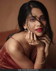 PHOTO : 'घाडगे अँड सून' फेम अभिनेत्री भाग्यश्री लिमयेचा ग्लॅमरस अंदाज; चाहत्यांकडून लाईक्सचा वर्षाव