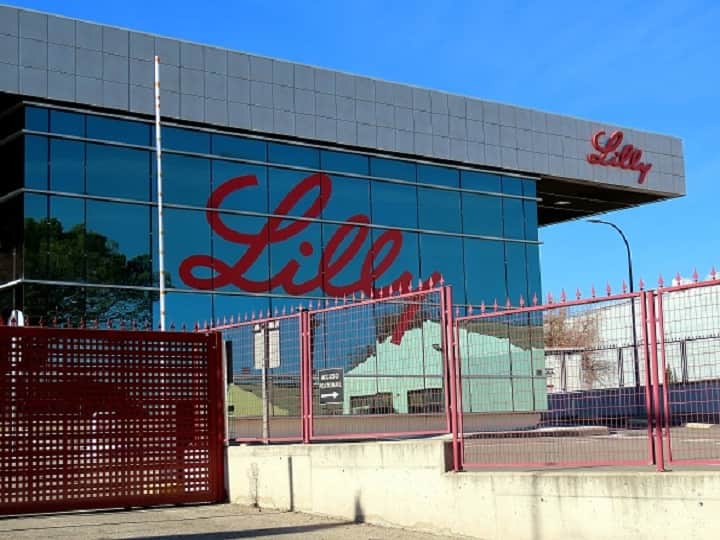 Eli Lilly gets DCGI emergency use approval for monoclonal antibodies in India for treatment of COVID patients  with moderate symptoms Eli Lilly for Covid19: করোনার মৃদু উপসর্গের জন্য Eli Lilly-র অ্যান্টিবডি ককটেল ওষুধকে অনুমোদন DCGI-এর