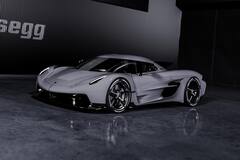 ਦੁਨੀਆਂ 'ਚ ਸਭ ਤੋਂ ਤੇਜ਼ ਰਫ਼ਤਾਰ ਦੌੜਦੀਆਂ ਇਹ ਕਾਰਾਂ, ਟੌਪ ਸਪੀਡ ਜਾਣ ਕੇ ਤੁਸੀਂ ਹੈਰਾਨ ਰਹਿ ਜਾਓਗੇ