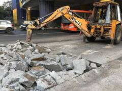 Pune Unlock : दोन महिन्यानंतर अनलॉक प्रक्रिया सुरु, पण रस्ते खोदाईमुळे पहिल्याच दिवशी पुणेकरांना मनस्ताप