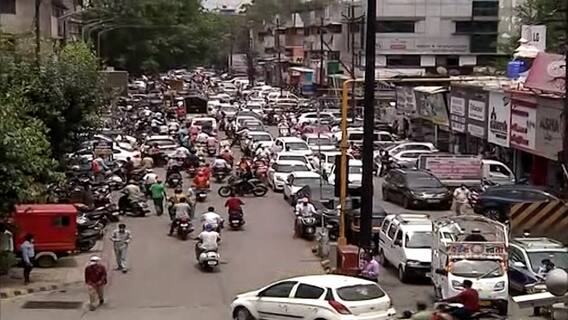 Nashik Unlock : नाशकात निर्बंध शिथिल,रस्त्यावर गर्दी